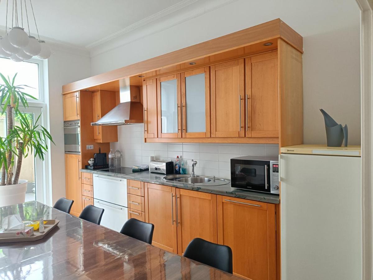 The Brussels-Laken Appartement Exteriör bild